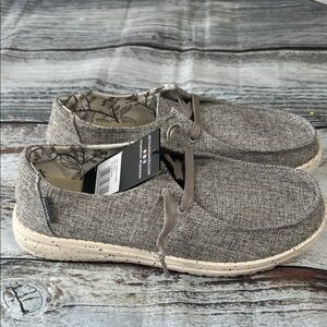 Hey Dude Wendy L Line Loafers Women’s Slip-On Shoes Color Iron Sz 7